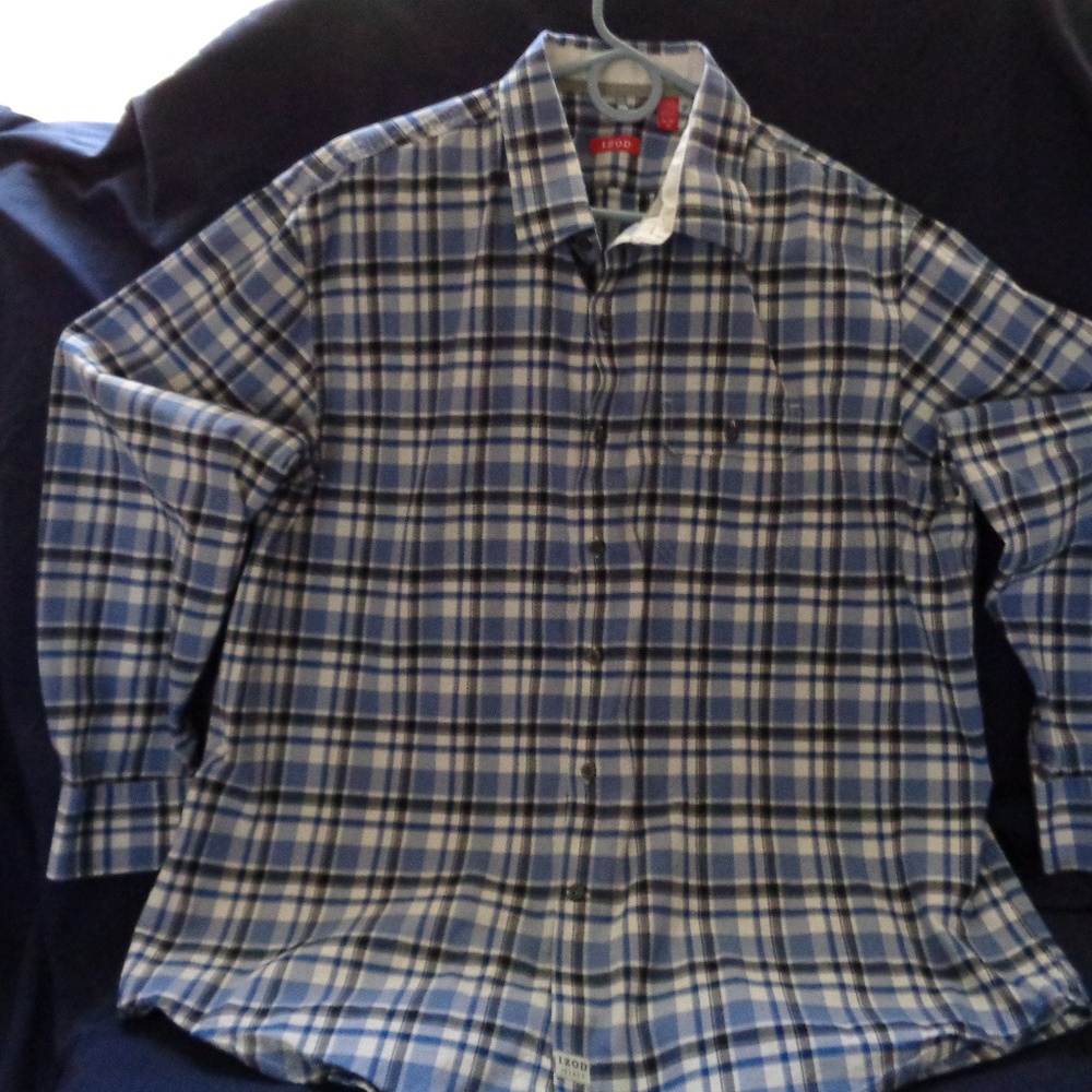 Izod long sleeve button down